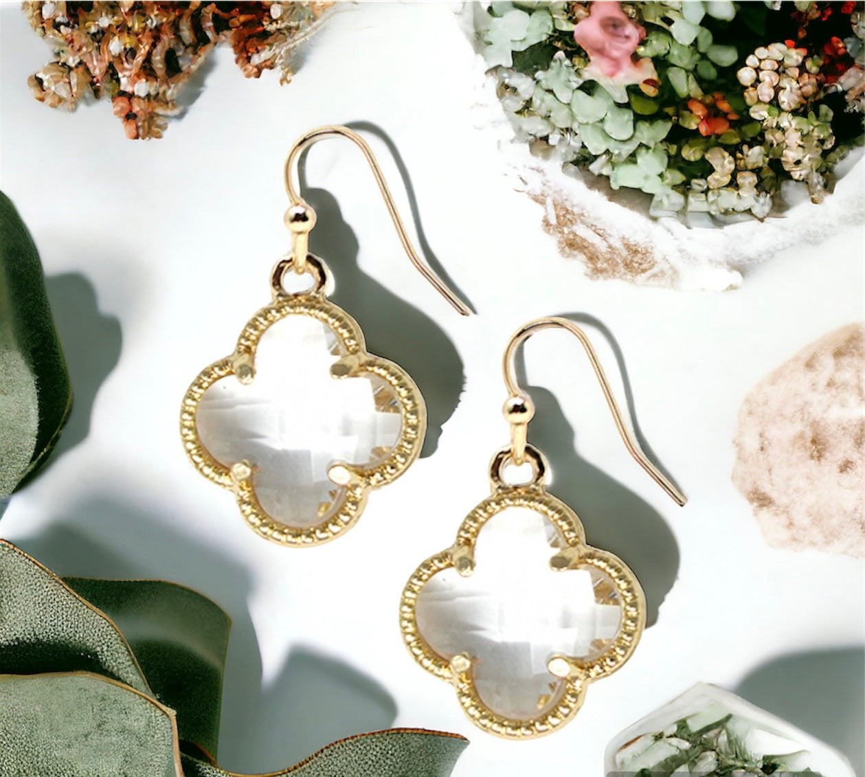 Crystal Quatrefoil Drops