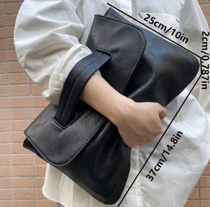 The Florence Clutch