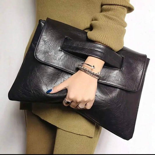 The Florence Clutch
