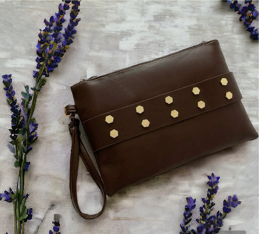 Super Soft Stud Clutch