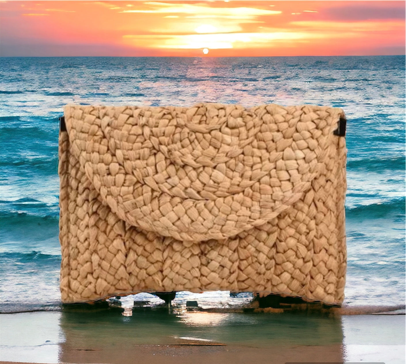 Must Have Rattan Clutch