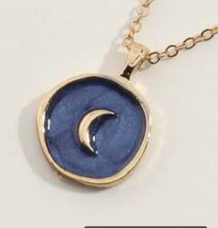 Perfect Pendant Necklace