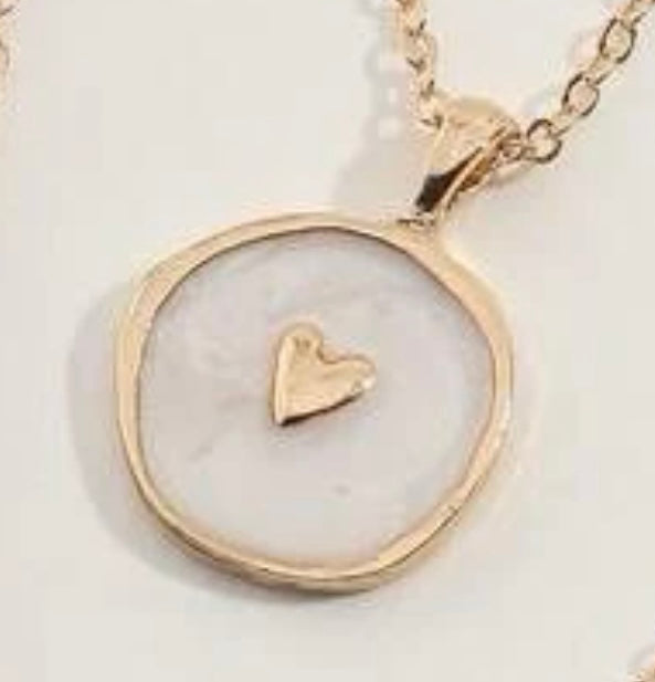 Perfect Pendant Necklace